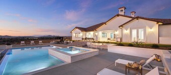 Pinot Point by Avantstay Massive Estate, 10 Mins From Temecula Wineries