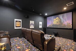 Villa (5 Bedrooms) | Interior - Pinot Point by Avantstay Massive Estate, 10 Mins From Temecula Wineries (Temecula)