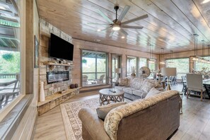 House (1 Bedroom) | Interior - Wanderer by Avantstay Sleeps 34, A+ Custom Smokies Cabin (Sevierville)