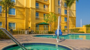 Pool - King Bed, Non- Smoking at La Quinta Inn & Suites by Wyndham Ontario Airport (Ontario)