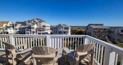 Semi-Oceanfront, Private Pool, Hot Tub, Ocean Views
