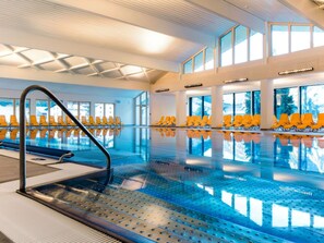 Pool - Nice apartment for 4 guests with WIFI, TV, balcony and pets allowed (Vergötschen)