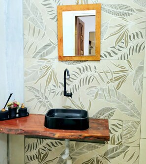 Shower, towels, soap, toilet paper