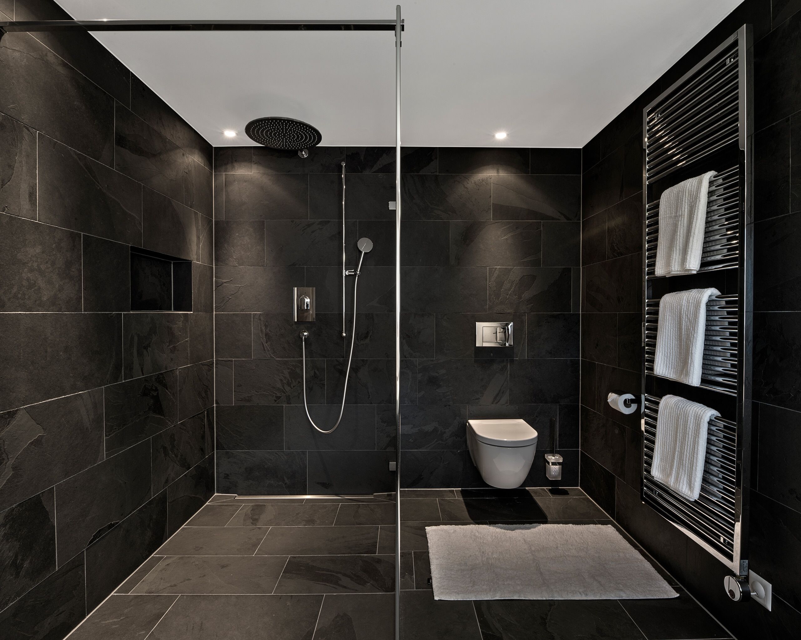 Badewanne, Haartrockner