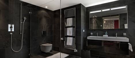 Badewanne, Haartrockner