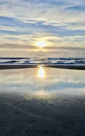 Liegestühle, Strandtücher