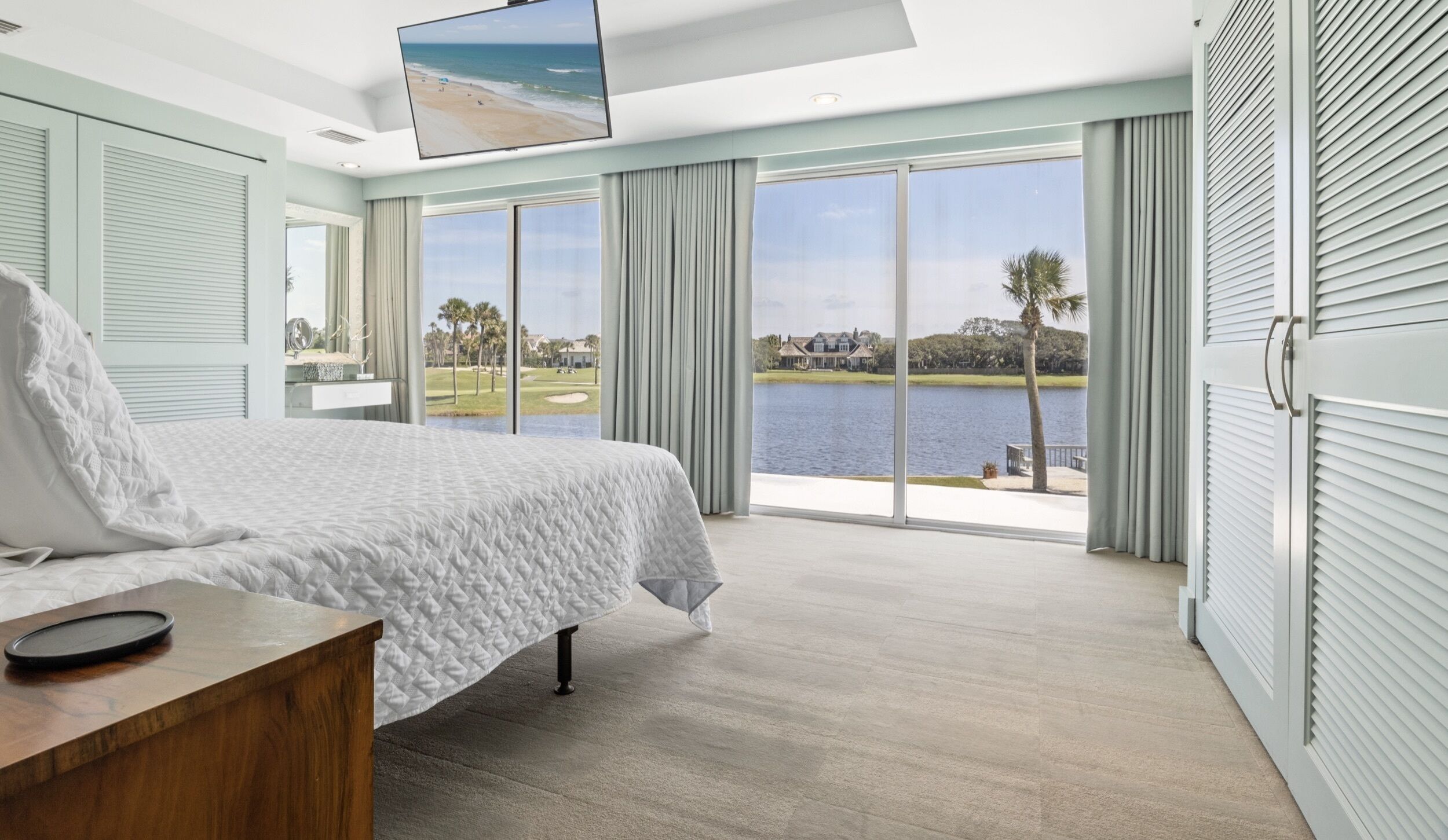 4 soverom, strykejern/-brett, wi-fi og sengetøy