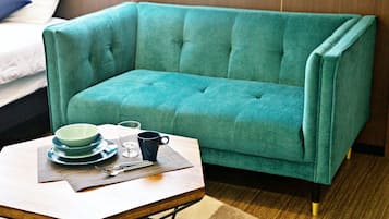 Business Quadruple Room | Free WiFi