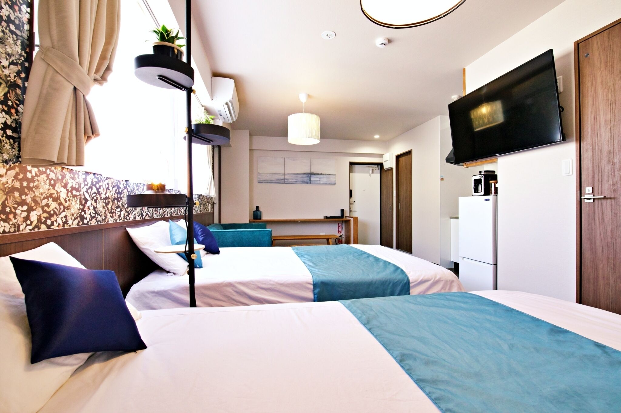 Business Quadruple Room | Free WiFi