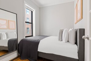 1 chambre, fer et planche à repasser, Wi-Fi, draps fournis