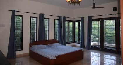 A Modern 4200 sqft villa with great outdoors !