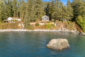 Exterior - Stunning ocean-view home with private waterfront, viewpoint deck & fireplace (La Conner)