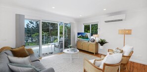 Living area - Lakeside Living - Walk to Cafes, Shops, and Sand! (Avoca Beach)