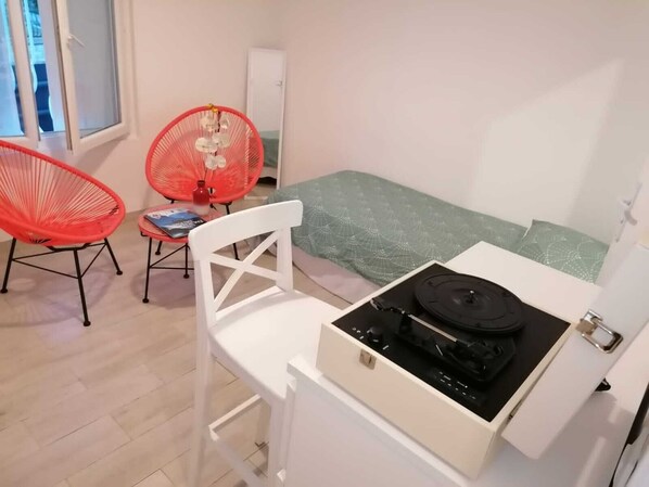 1 bedroom, iron/ironing board, free WiFi
