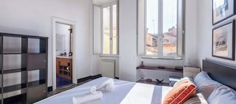 Spanish Steps Charming Apartment, AC in each room