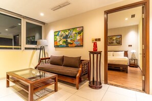 TV - The Rixx Indochine Apartment (D1/gym/pool/security) (Thành phố Hồ Chí Minh)