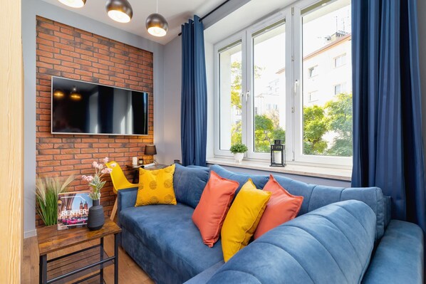 TV - Śląska 9 | Studio in Kraków | Remote Work (Kraków)