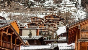 Exterior - Immaculate 5-bed House in Andermatt (Andermatt)