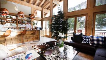 House, Multiple Beds | Living room