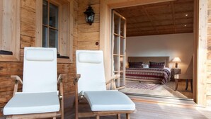 Balcony - Impeccable 5-bed House in Saint-luc (Anniviers)
