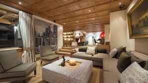Living room - Impeccable 5-bed House in Saint-luc (Anniviers)