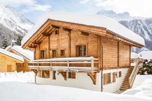 Exterior - Captivating 5-bed House in Sölden (Soelden)