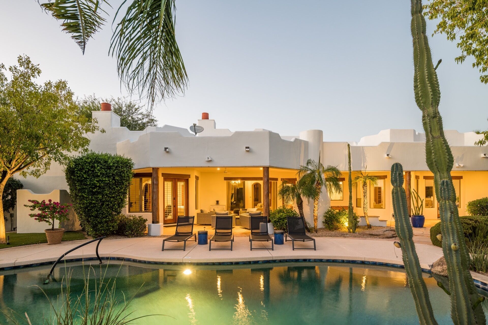 Entertaining Scottsdale Estate - Pickle-ball, B-ball, Golf and more!