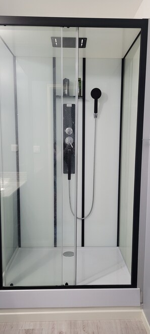 Dusche, Haartrockner