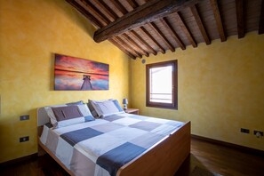 1 bedroom, desk, iron/ironing board, free WiFi - Residence of the Fruits-The Cedar- bright apartment a stone's throw from the squares! (Padova)