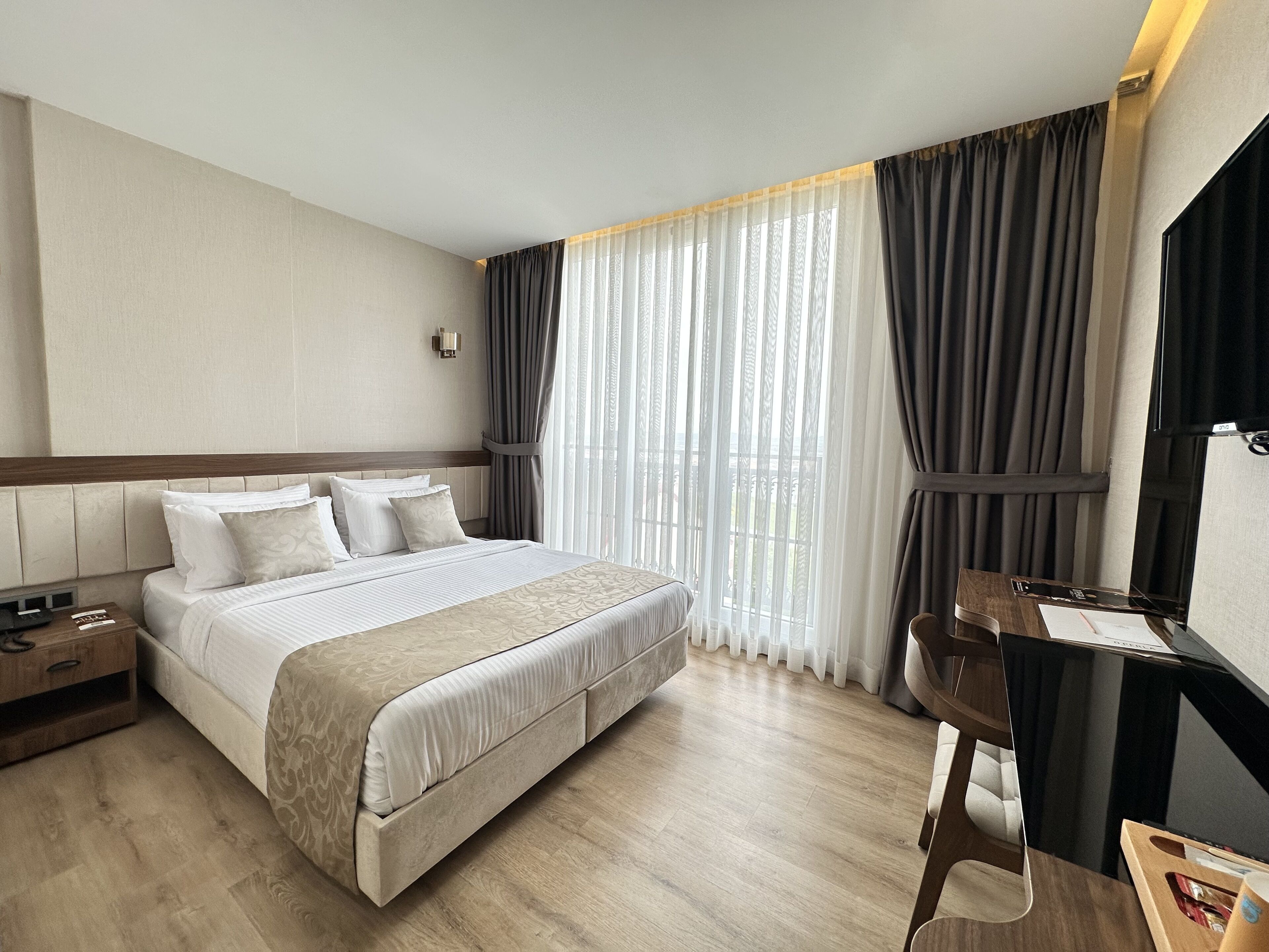 Photo - Trademark Collection By Wyndham Operla İstanbul Airport Hotels