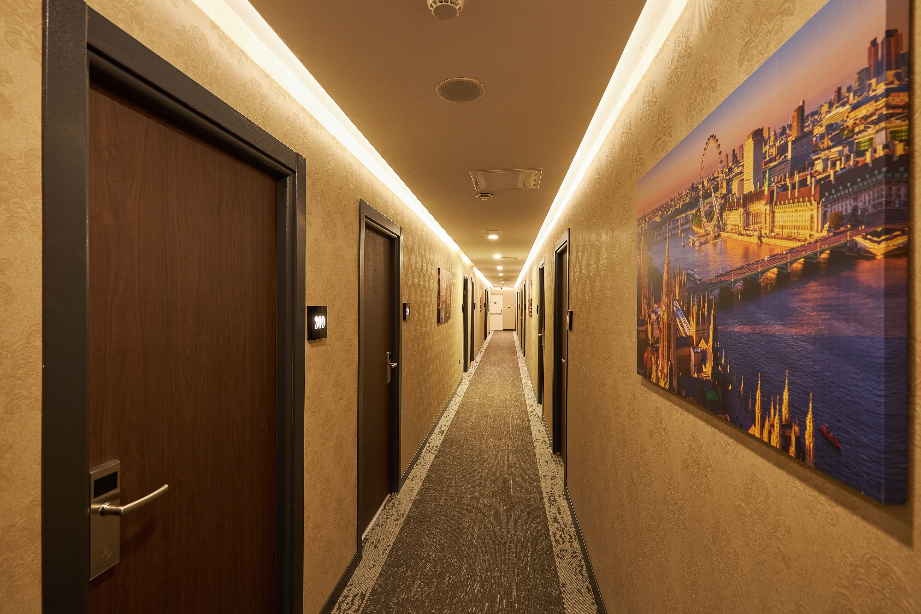 Photo - Trademark Collection By Wyndham Operla İstanbul Airport Hotels