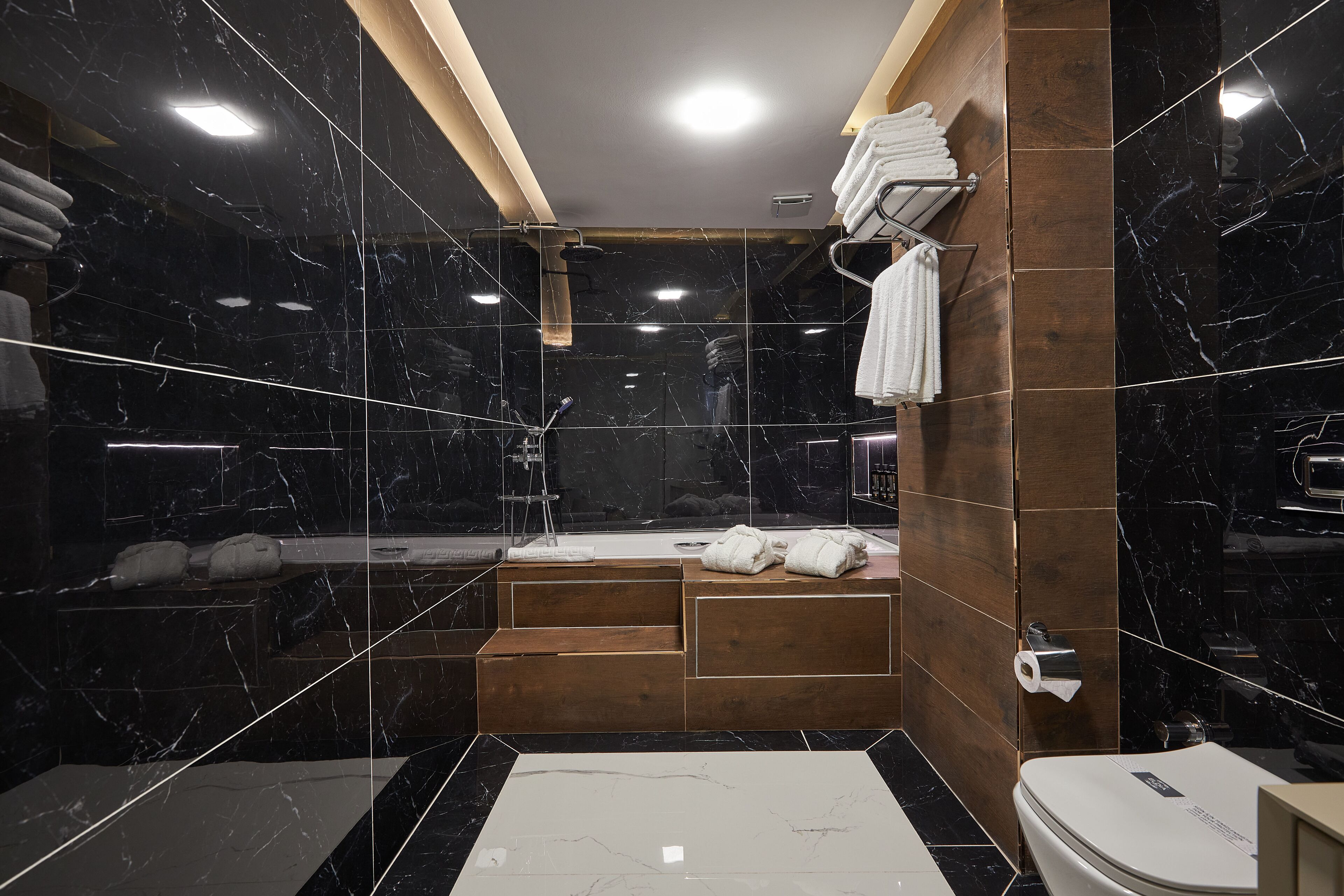 Photo - Trademark Collection By Wyndham Operla İstanbul Airport Hotels