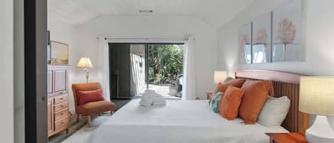 3 bedrooms, iron/ironing board, travel cot, free WiFi