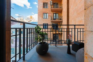 Balcony - Stay Inn  on Buzand Str. 97 (Yerevan)
