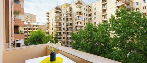 Basic-Apartment | Balkon