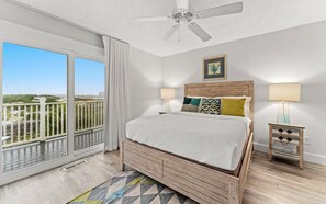 2 bedrooms, iron/ironing board, WiFi, bed sheets - Tucked-Away at Inlet Beach - Gulf Views, Newly Renovated Townhome! (Inlet Beach)