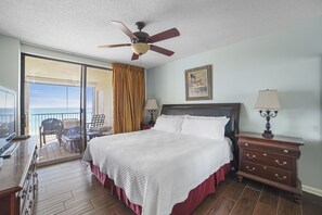 3 bedrooms, iron/ironing board, free WiFi, bed sheets - Gulf Front Condo | Outdoor & Indoor Pools! (Orange Beach)