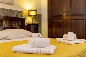 3 dormitorios, wifi gratis, ropa de cama