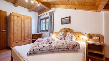 2 quartos, Wi-Fi de cortesia, roupa de cama