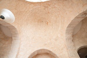 Interior - Vacation Home "La Valle dei Trulli" with Private Garden, Whirlpool & Wi-Fi (Martina Franca)