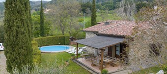 Holiday Home "Stupendo Rustico in Pietra" with Pool & Wi-Fi