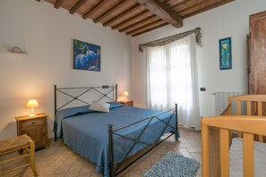 4 dormitoris, wifi gratuïta i roba de llit 