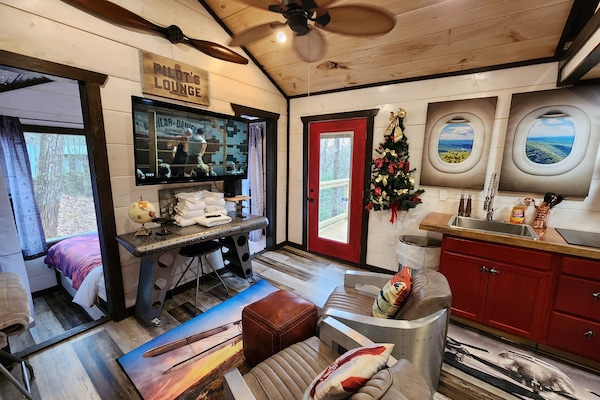 Love the decor