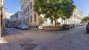 Enceinte de lâhĂ©bergement