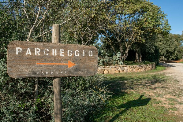 Dettaglio esterni