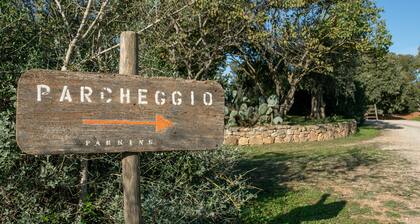 Ferme "Angela - Agriturismo La Valentina" avec jardin et Wi-Fi