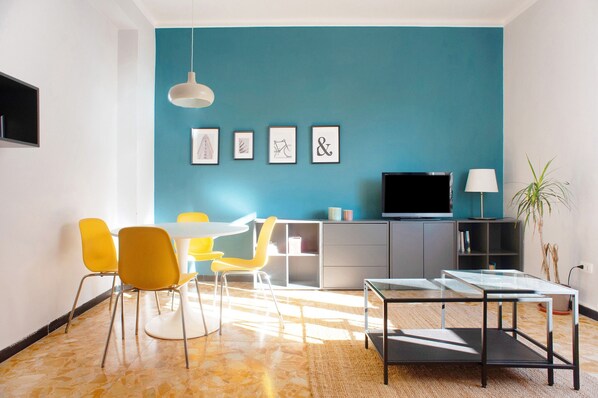 Dining - Apartment "Casa Caterina" with Terraces and Wi-Fi (Levanto (SP))