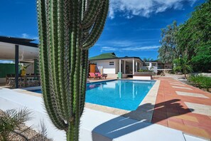 Outdoor pool - Tropical oasis in Aruba #4 (Paradera)