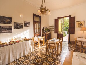 Restaurant - Hotel Boutique Can Pocovi (Sant Llorenc des Cardassar)