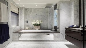 Shower, towels